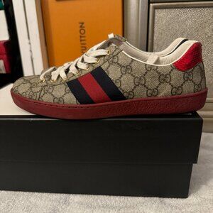 Gucci Ace GG Supreme Red